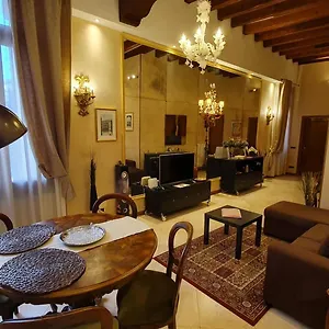 Residenza Ca' Brighella Italy